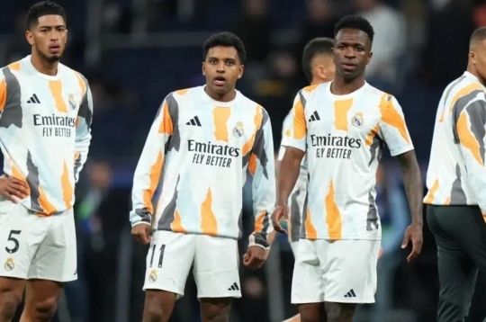 Real Madrid stars unanimously nod, finalizing the new season's coach selection.