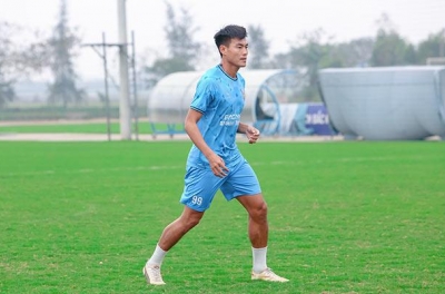 Former U23 Vietnam player unexpectedly leaves First Division club