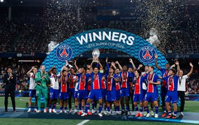 Kravatskhelia and Desire Doue shine as PSG win the European Super Cup