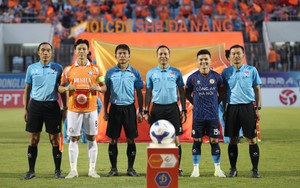 Coach Polking wants to upgrade V-League refereeing, specifically naming one individual.