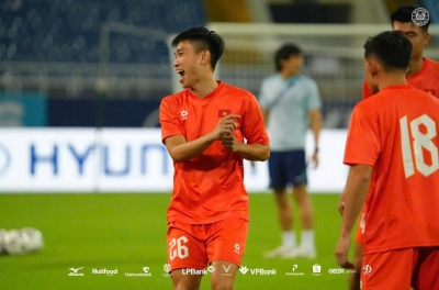 OFFICIAL: Vietnam national team midfielder receives extremely happy verdict before AFF Cup semifinals