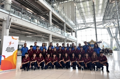Japanese coach and 23 Vietnamese national team players travel to Thailand to compete for World Cup qualification.