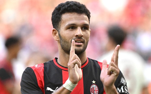 Milan beats Man Utd 4-2: The value of the 'blockbuster'