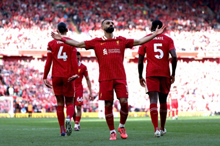Departing with dignity! Salah forfeits a £400k-per-week one-year contract, leaving as a free agent this summer.