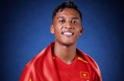 Indonesian media are taking note of a French-born Vietnamese who has just acquired Vietnamese citizenship.