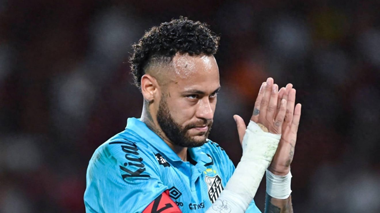 Missing Neymar, missing Samba football