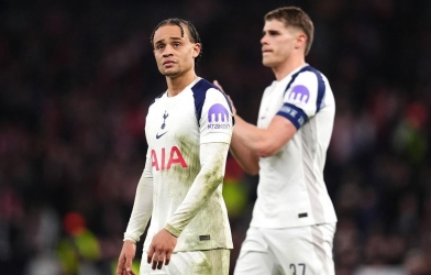 Tottenham celebrates unbeaten record after Champions League elimination