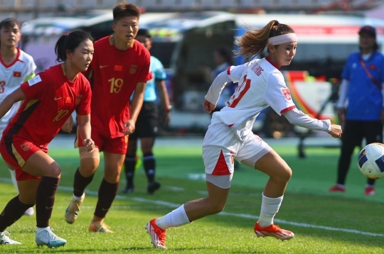 Vietnam U20 women's team suffers heavy defeat against China in Asian Championship opener