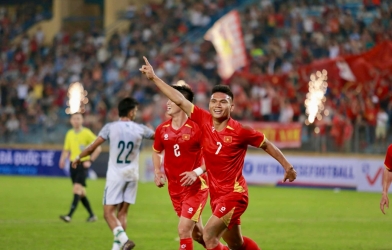 Southeast Asian fans collectively reacted as Vietnam's national team achieved a major 3-0 victory over Bangladesh.