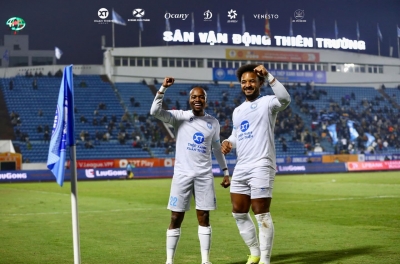 Xuân Son unexpectedly has to compete with Nam Định in the relegation battle