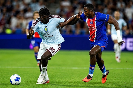 HLV Unai Emery stunned as new 'monster' unexpectedly falls