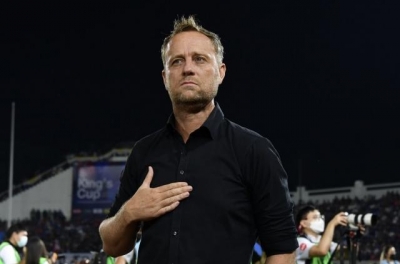 Coach Polking bluntly states 'unpleasant' truth about V.League referees
