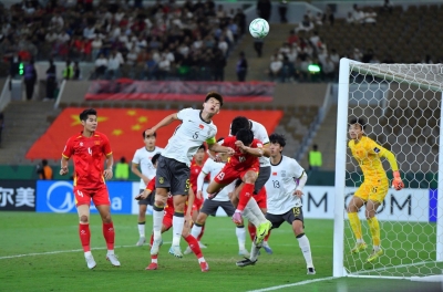 Where can I watch the live broadcast of U23 Vietnam vs U23 North Korea today?