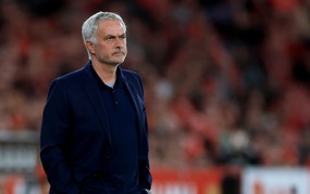 Waiting for Mourinho to ignite Benfica's spirit