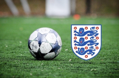 Nong: The English football club officially submits an application to the FA requesting 'to be relegated'