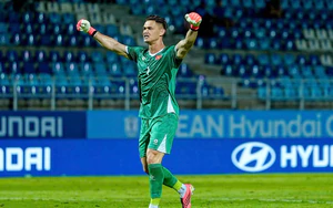Patrik Lê Giang is exceptionally good and consistent, with a bright chance to win the Best Goalkeeper award at the ASEAN Cup 2026.