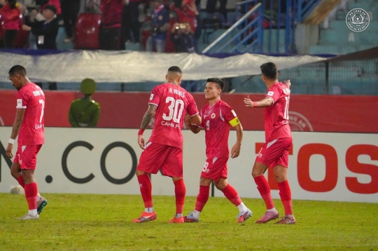 Quang Hải and Đình Bắc score, CAHN takes a big step toward the AFC Cup 2 quarterfinals