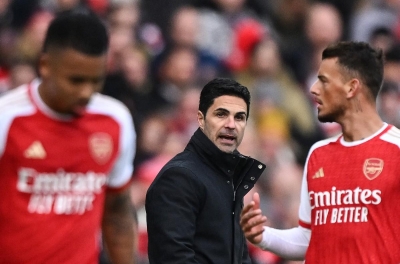 After parting with Ben White, Arsenal aims to secure a Brazilian 'wizard' for the right flank