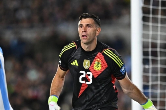 Argentina's goalkeeper feels fortunate to have avoided Yamal and his teammates.