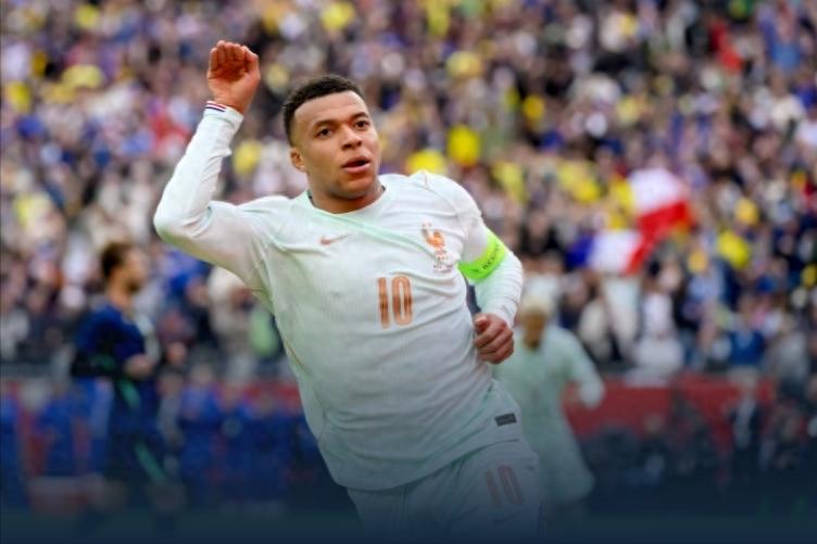 Bear = the most underwhelming No. 10! Brazil 1-2 against ten-man France, Mbappe and Ekitike score, Ancelotti helpless