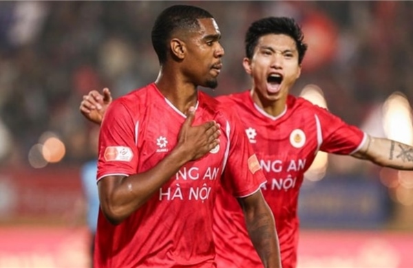 V-League Round 14: Hanoi Police Begin to Pull Away at the Top