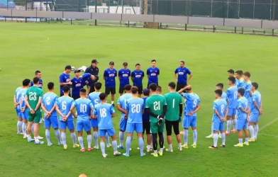 Coach Kim Sang-sik receives the worst possible news ahead of the major match against Malaysia