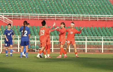 Vietnam's team 'destroys' Uzbekistan 4-0 ahead of the 2026 Asian Championship.