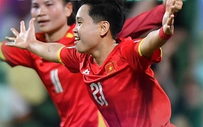 Why is advancing as the third-place team beneficial for the Vietnam women's national team?