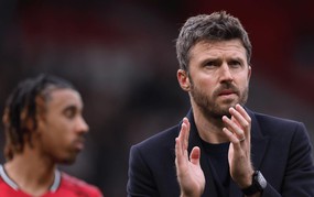 Hot Seat at MU: Call for Carrick or Wait for a New 'Captain'?