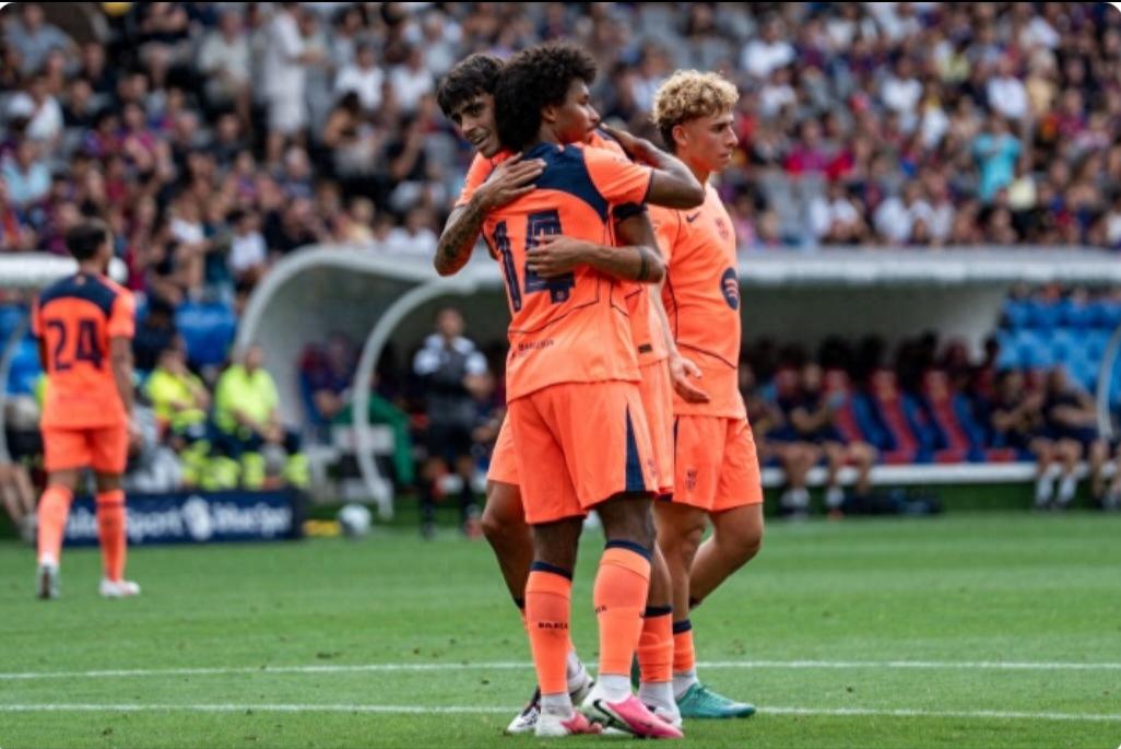 Potential star already in the ranks! 5-2 victory over Basel, 18-year-old wonder kid scores twice in 2 minutes to amaze the crowd