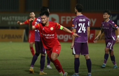 Vietnam U23 striker misses penalty, PVF-CAND coach makes surprising statement